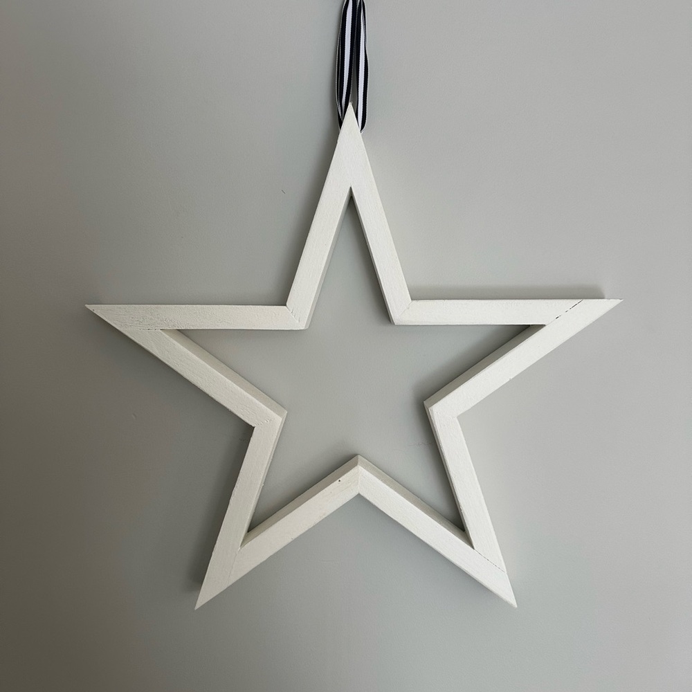 White Star Wall Hanging
